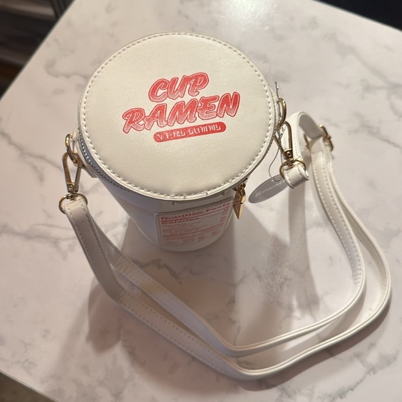 Cup Ramen Noodle Soup Handbag - Picture 3 of 7